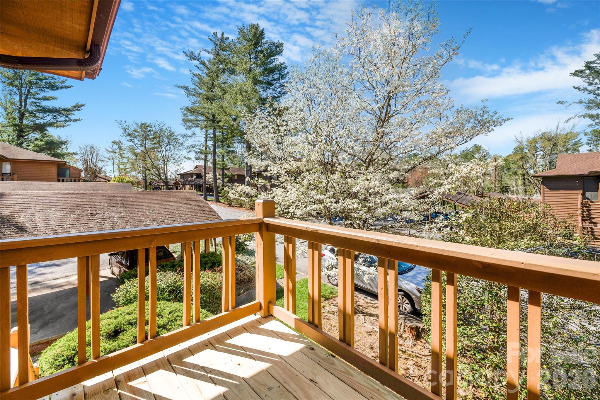 521 Courtwood Lane Hendersonville NC 28739