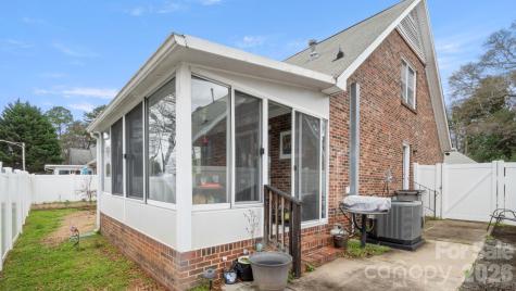 691 Carlton Drive Gastonia NC 28054