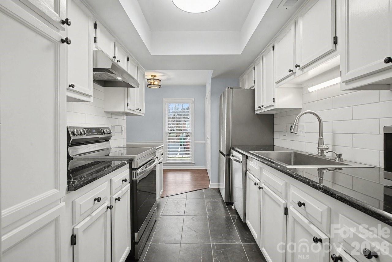 9241 N Vicksburg Park Court Charlotte NC 28210