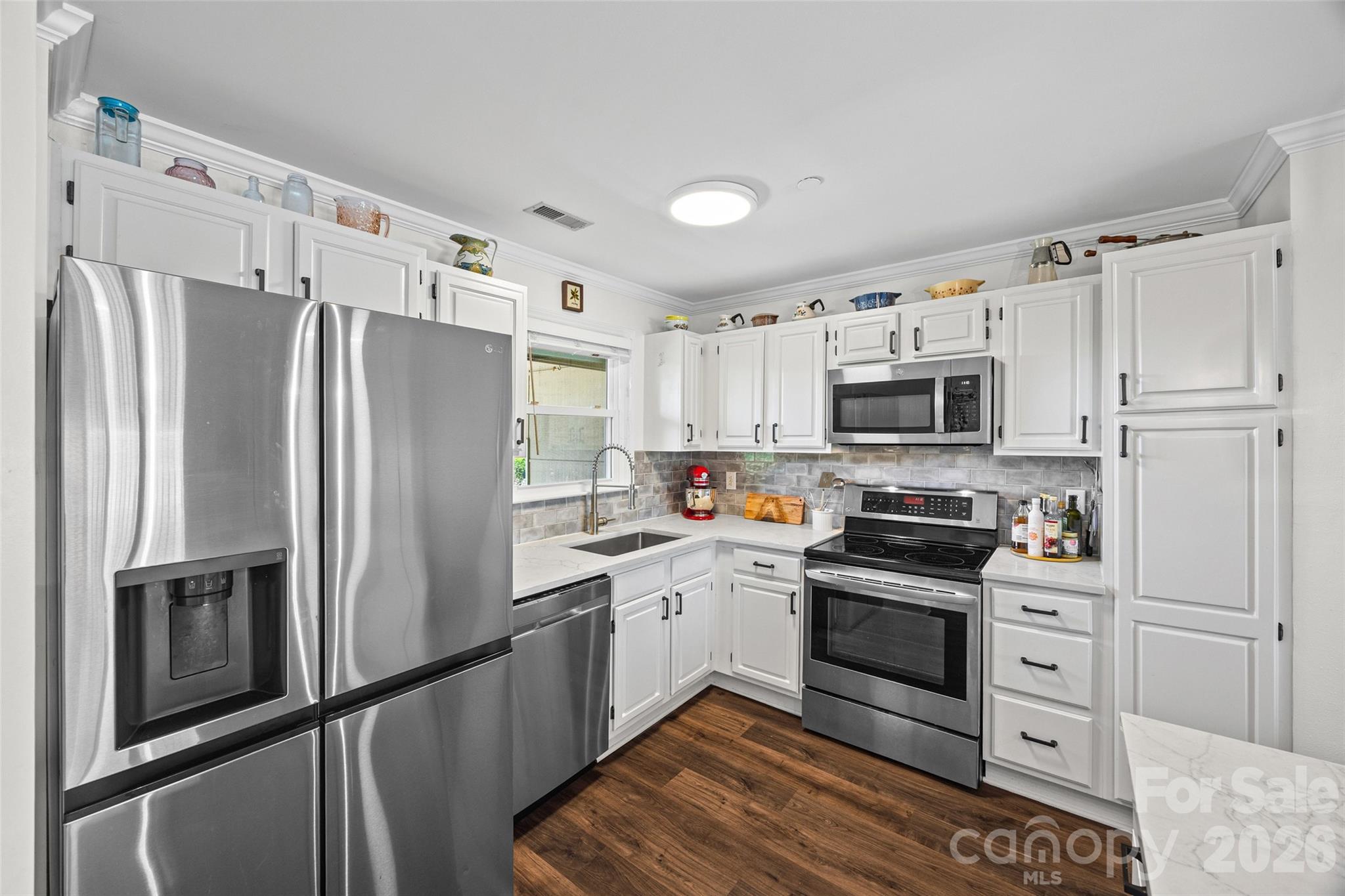 9709 Emerald Point Drive Charlotte NC 28278