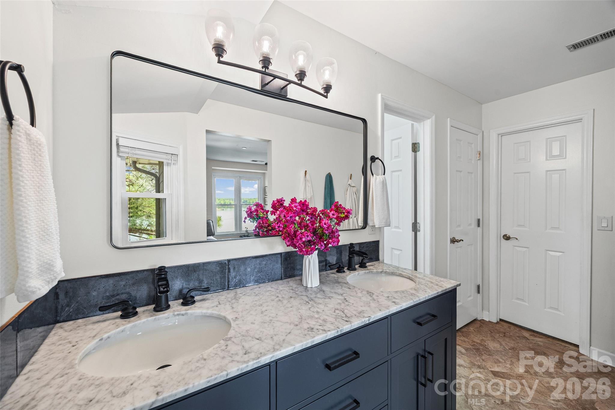 9709 Emerald Point Drive Charlotte NC 28278