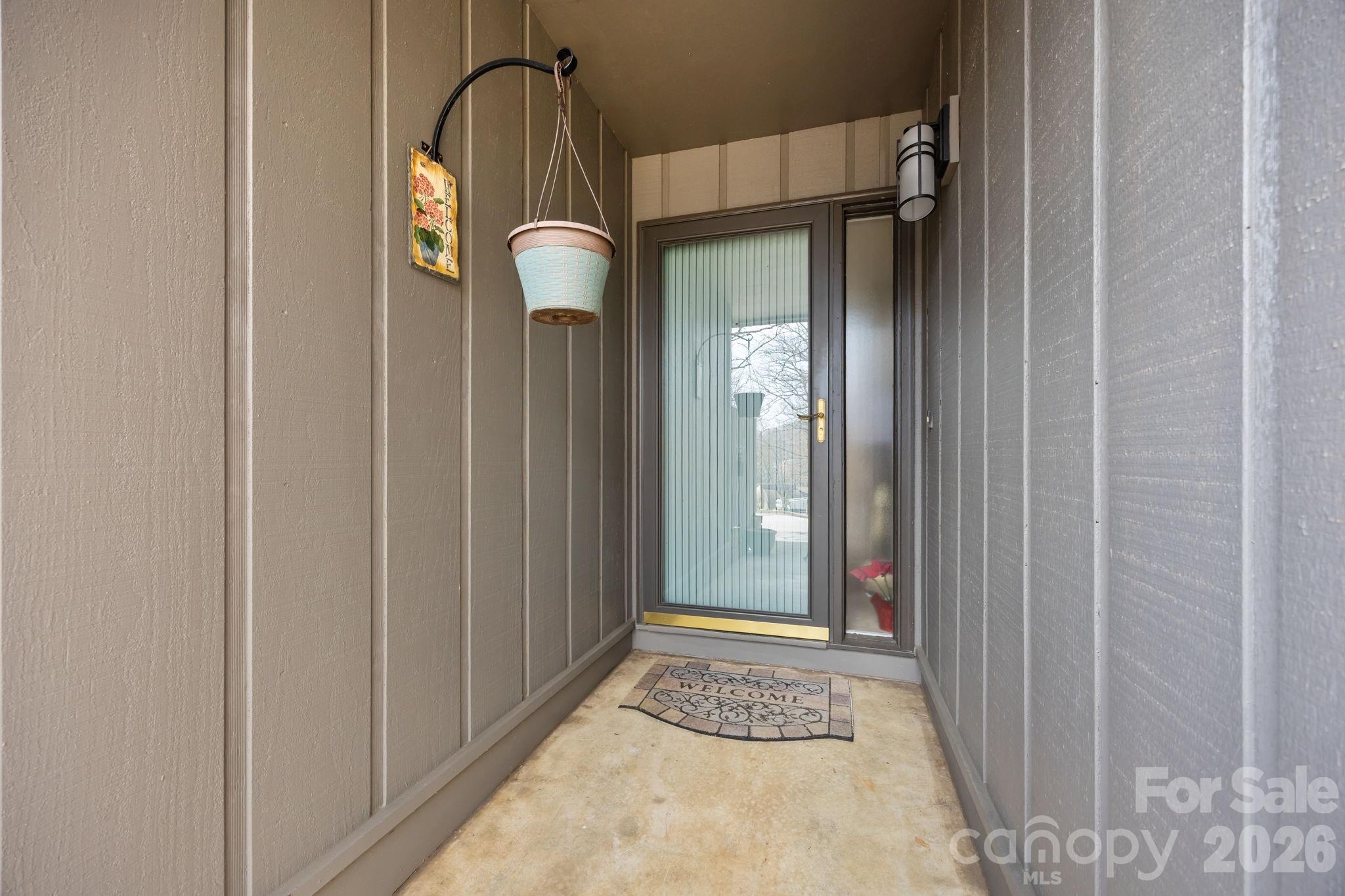 102 Crowfields Drive Asheville NC 28803