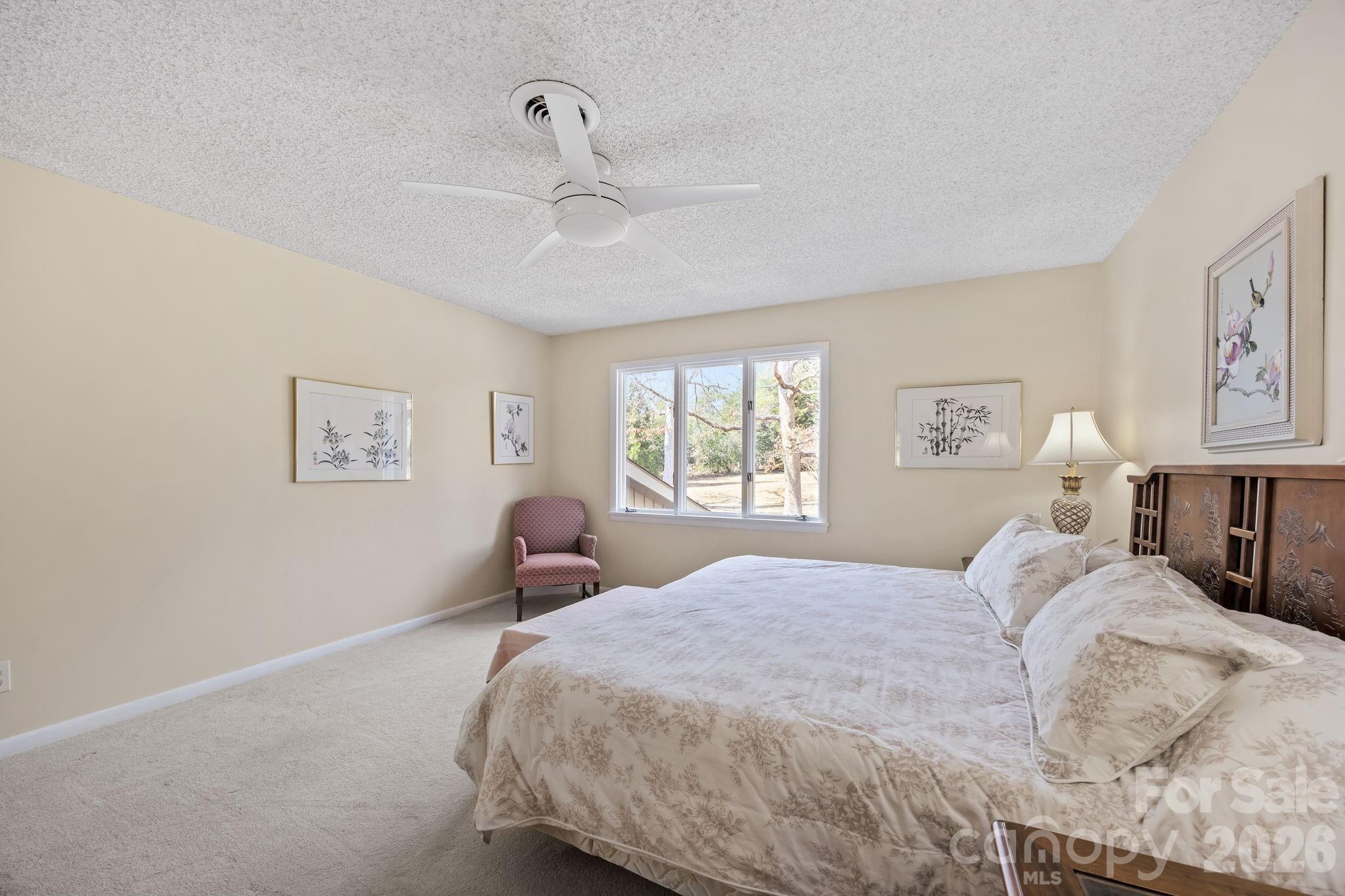102 Crowfields Drive Asheville NC 28803