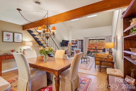 16 Lakemoor Lane Hendersonville NC 28739