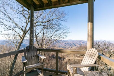 30 Club Villa Court Burnsville NC 28714
