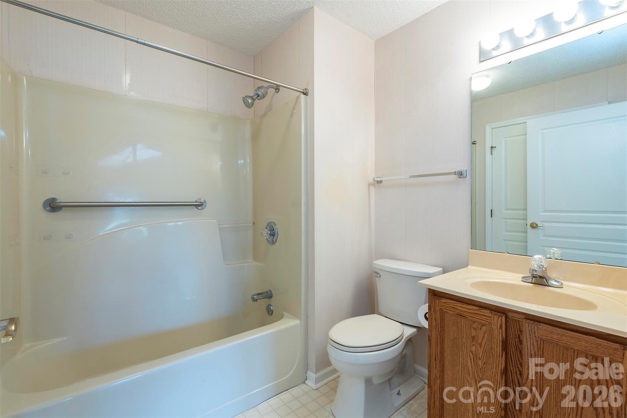 4805 Breakers Lane Asheville NC 28806