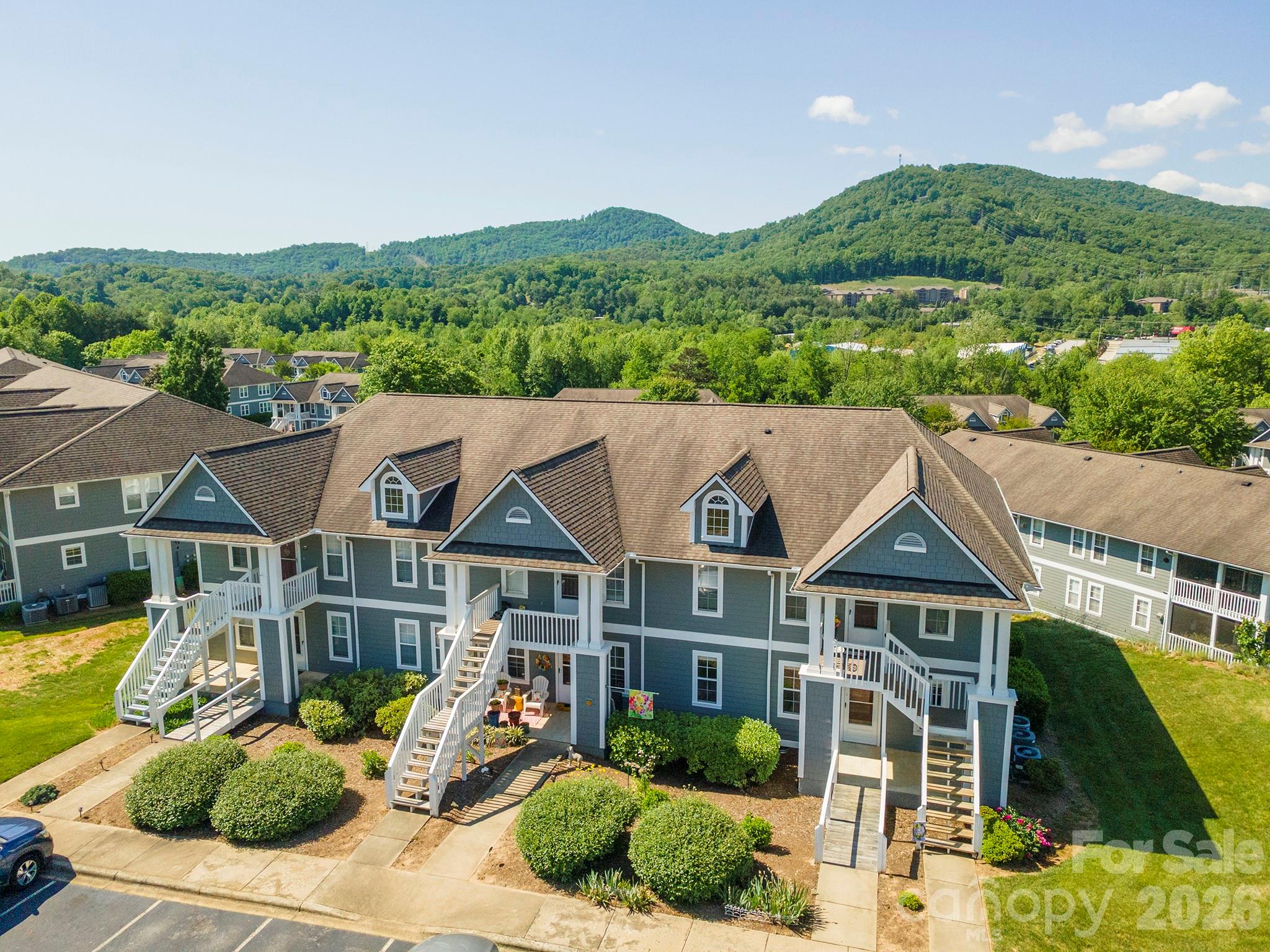 4805 Breakers Lane Asheville NC 28806