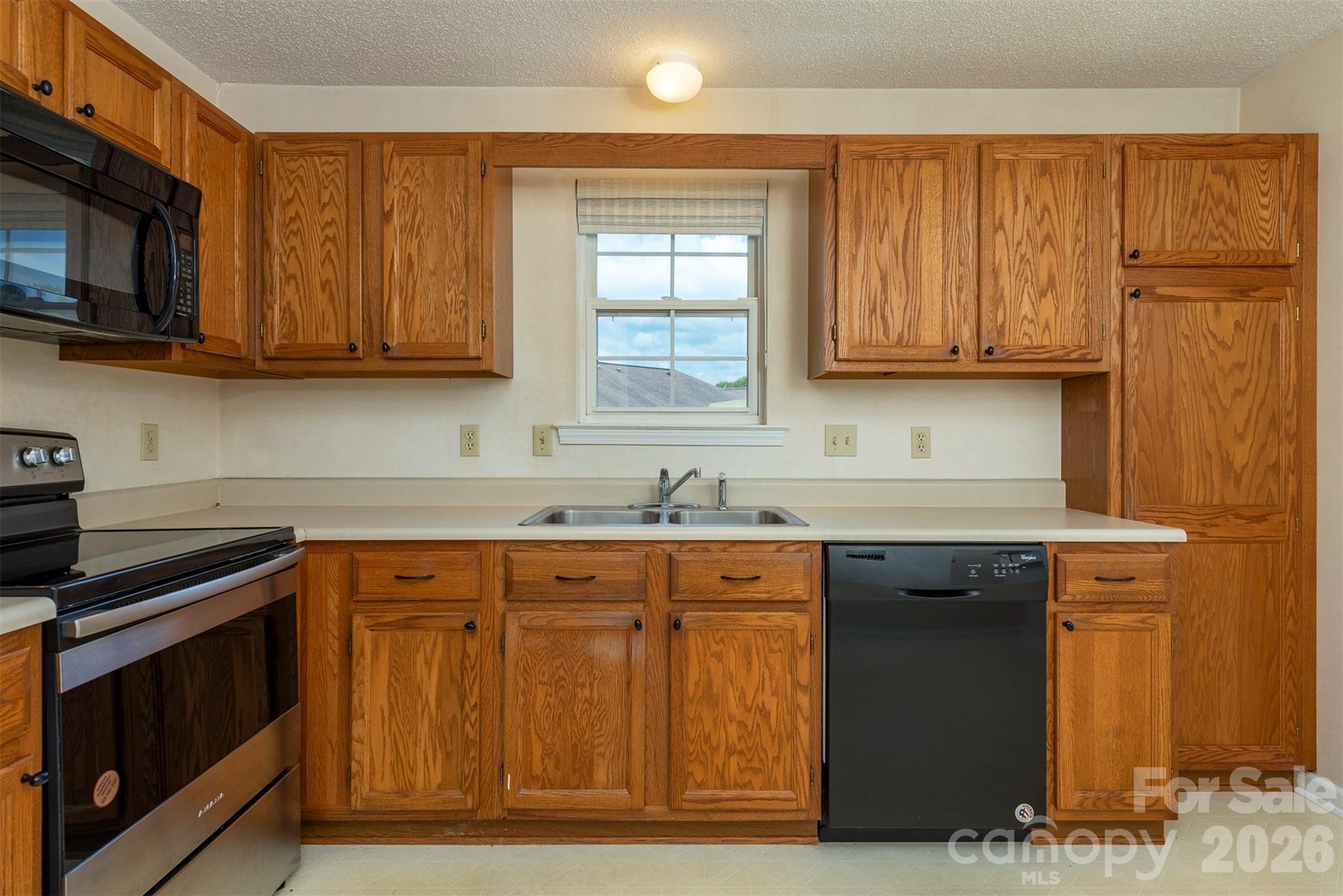 4805 Breakers Lane Asheville NC 28806