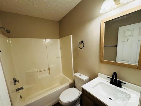 237 Camelot Drive Waynesville NC 28786