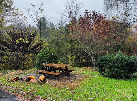 237 Camelot Drive Waynesville NC 28786