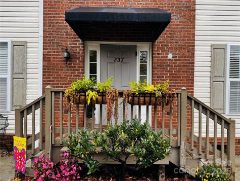 237 Camelot Drive Waynesville NC 28786