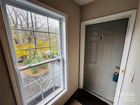 237 Camelot Drive Waynesville NC 28786