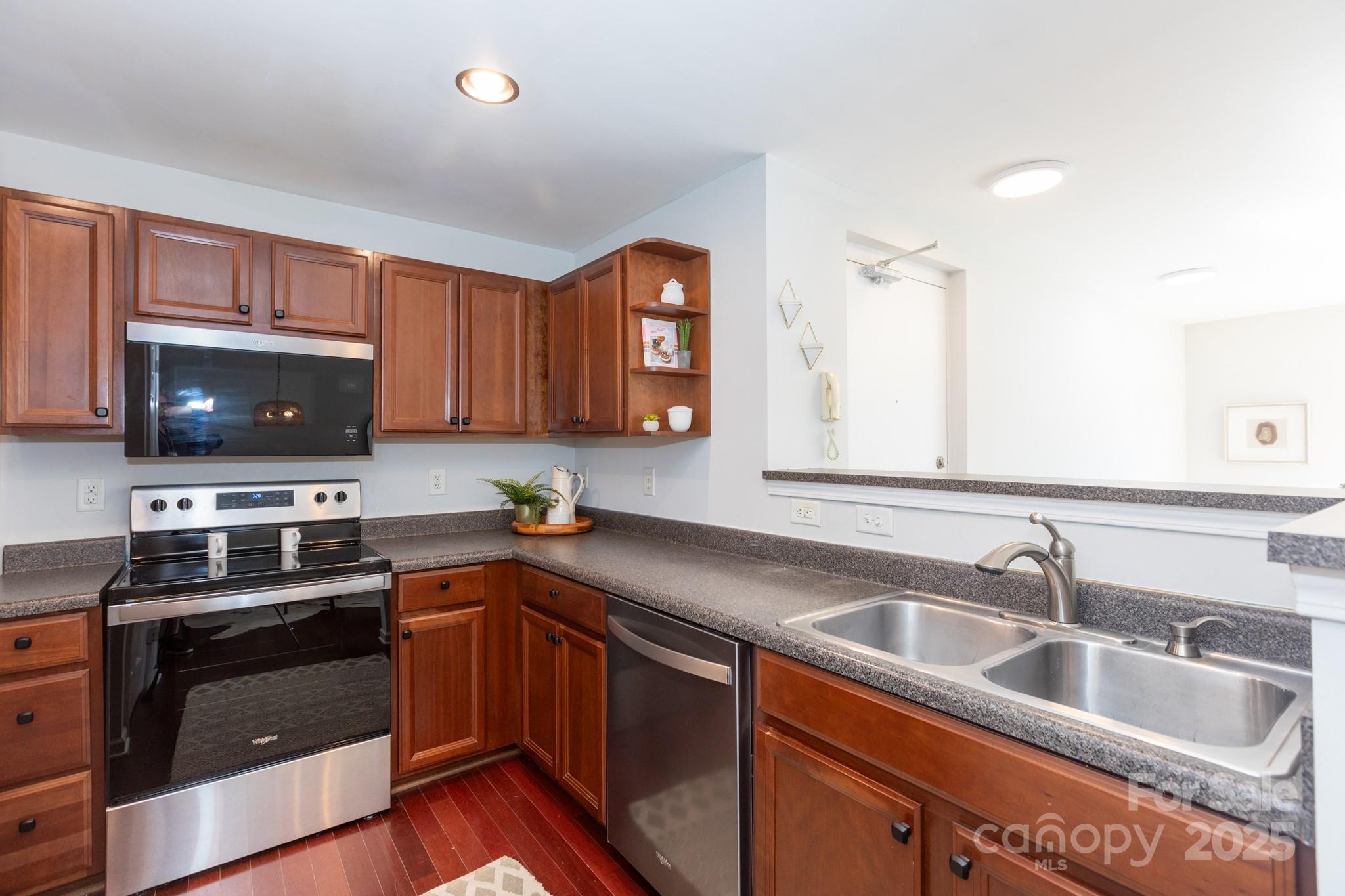 3959 Picasso Court Charlotte NC 28205