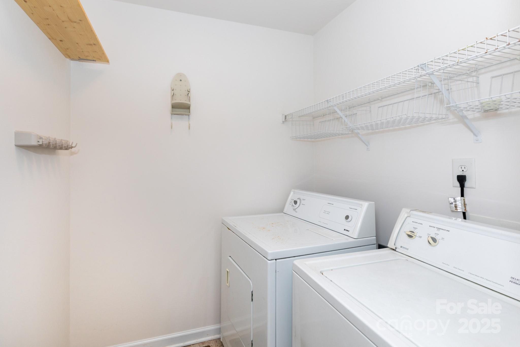 3959 Picasso Court Charlotte NC 28205