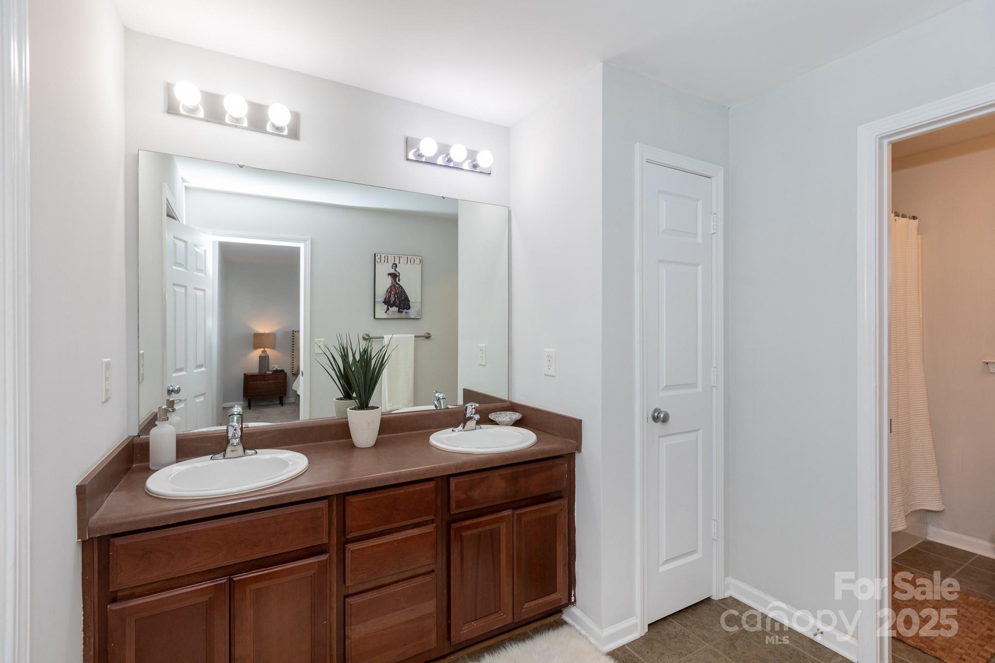 3959 Picasso Court Charlotte NC 28205