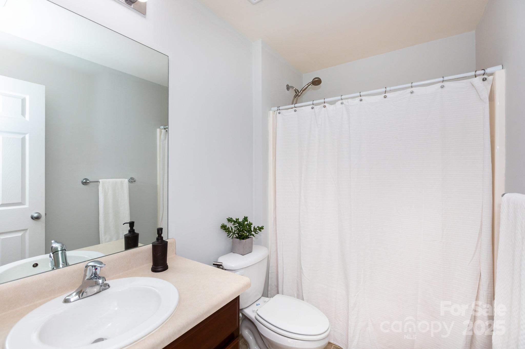 3959 Picasso Court Charlotte NC 28205