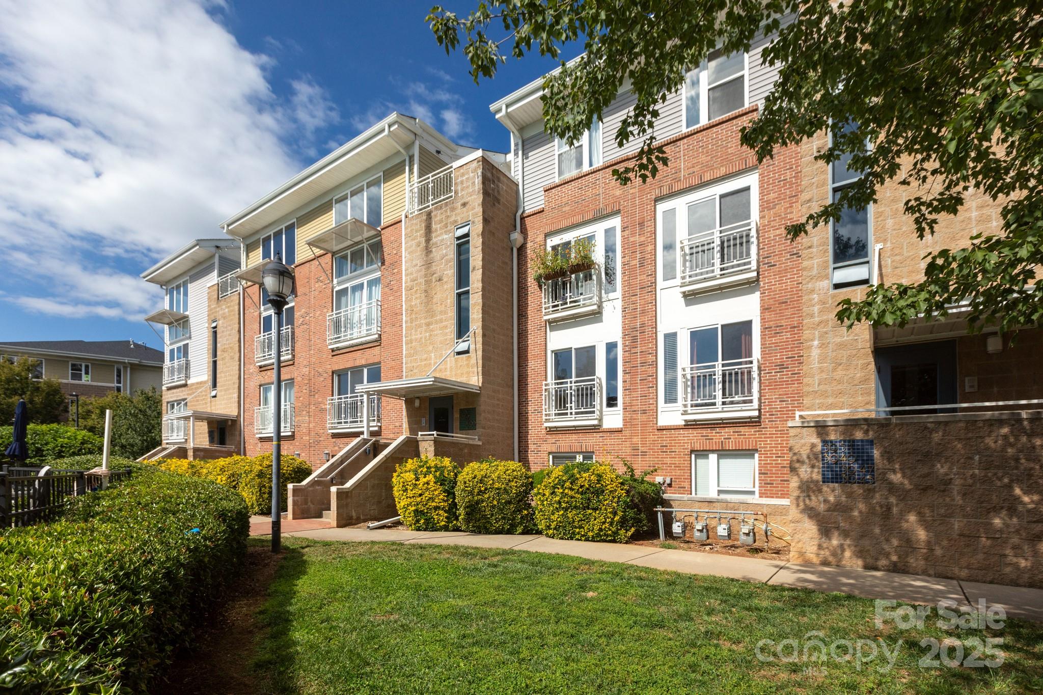 3959 Picasso Court Charlotte NC 28205