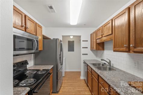 3839 Carl Parmer Drive Harrisburg NC 28075