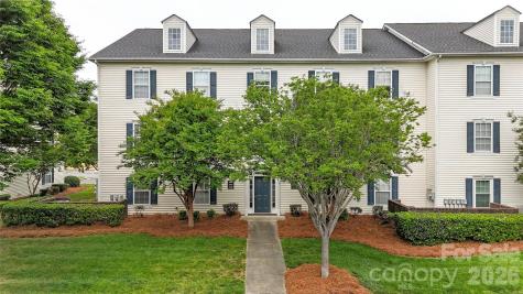 3839 Carl Parmer Drive Harrisburg NC 28075