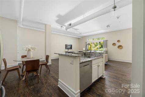 404 N Laurel Avenue Charlotte NC 28204