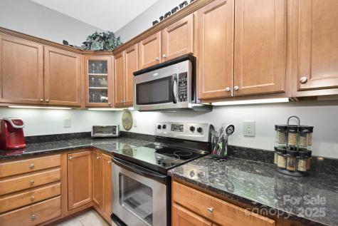 228 Pleasant View Boulevard Sugar Mountain NC 28604