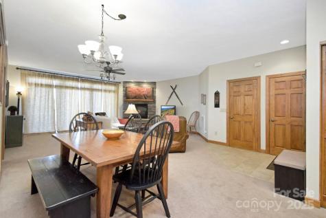 228 Pleasant View Boulevard Sugar Mountain NC 28604