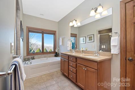 228 Pleasant View Boulevard Sugar Mountain NC 28604