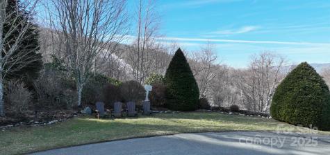 228 Pleasant View Boulevard Sugar Mountain NC 28604