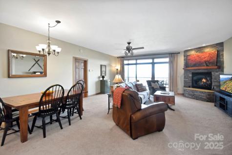 228 Pleasant View Boulevard Sugar Mountain NC 28604