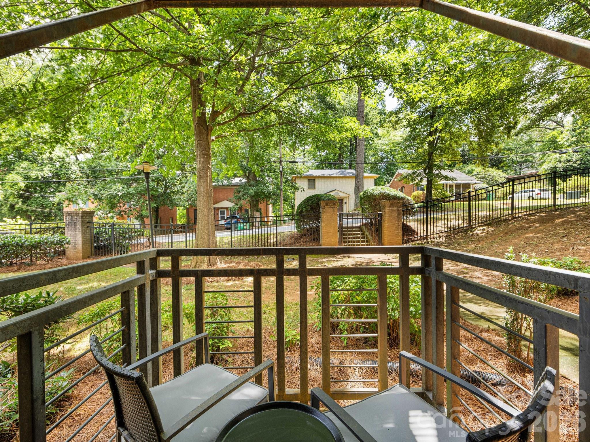 229 N Dotger Avenue Charlotte NC 28207
