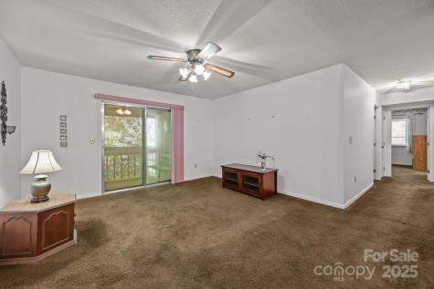 47 Edgewood Avenue NE Concord NC 28025