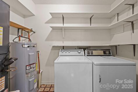 47 Edgewood Avenue NE Concord NC 28025