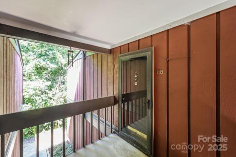 47 Edgewood Avenue NE Concord NC 28025