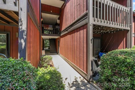 47 Edgewood Avenue NE Concord NC 28025