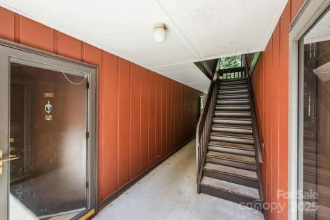 47 Edgewood Avenue NE Concord NC 28025