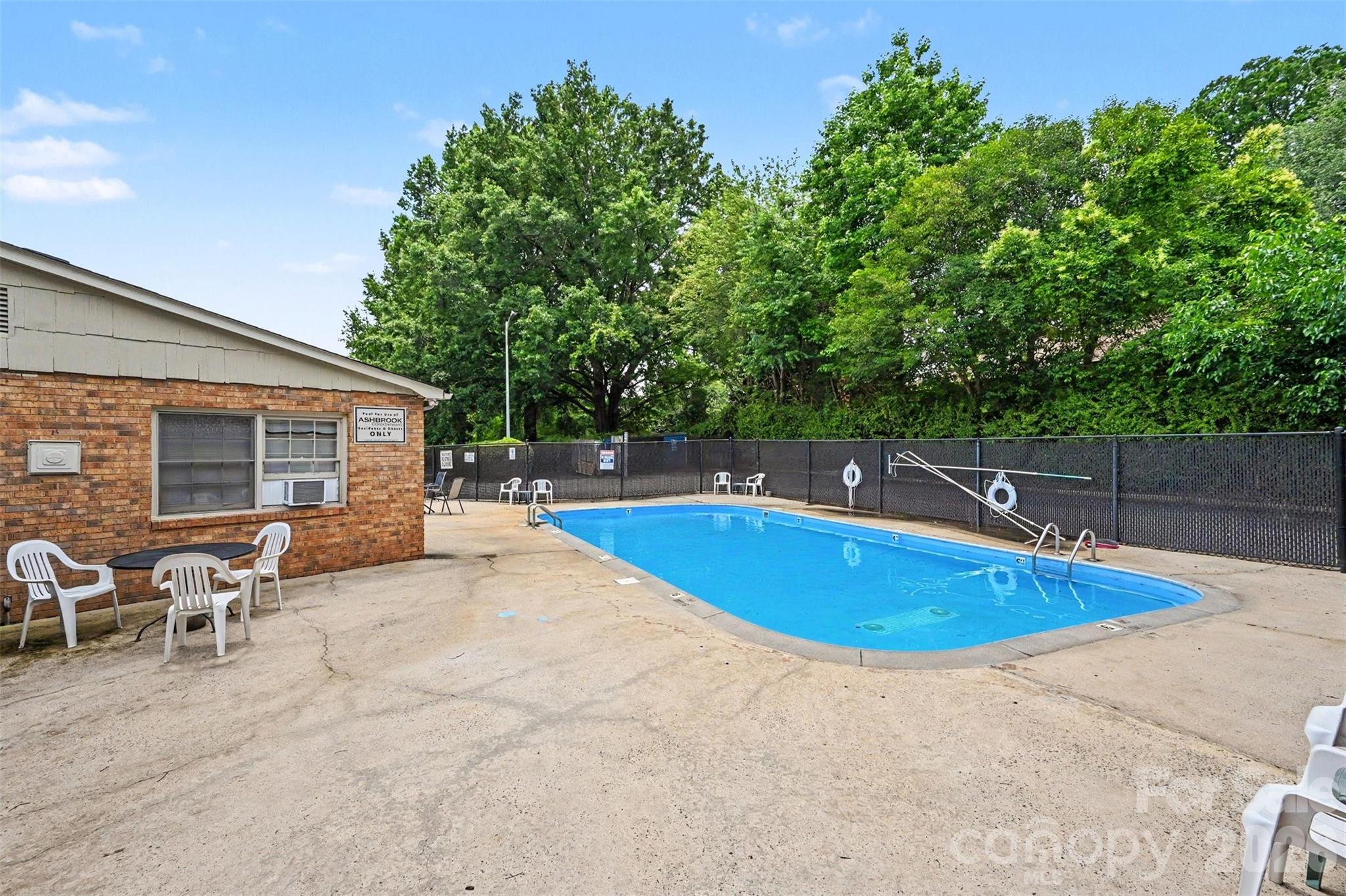 3720 Park Road Charlotte NC 28209