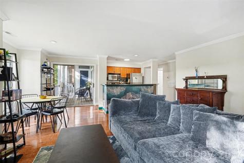 2512 Cranbrook Lane Charlotte NC 28207