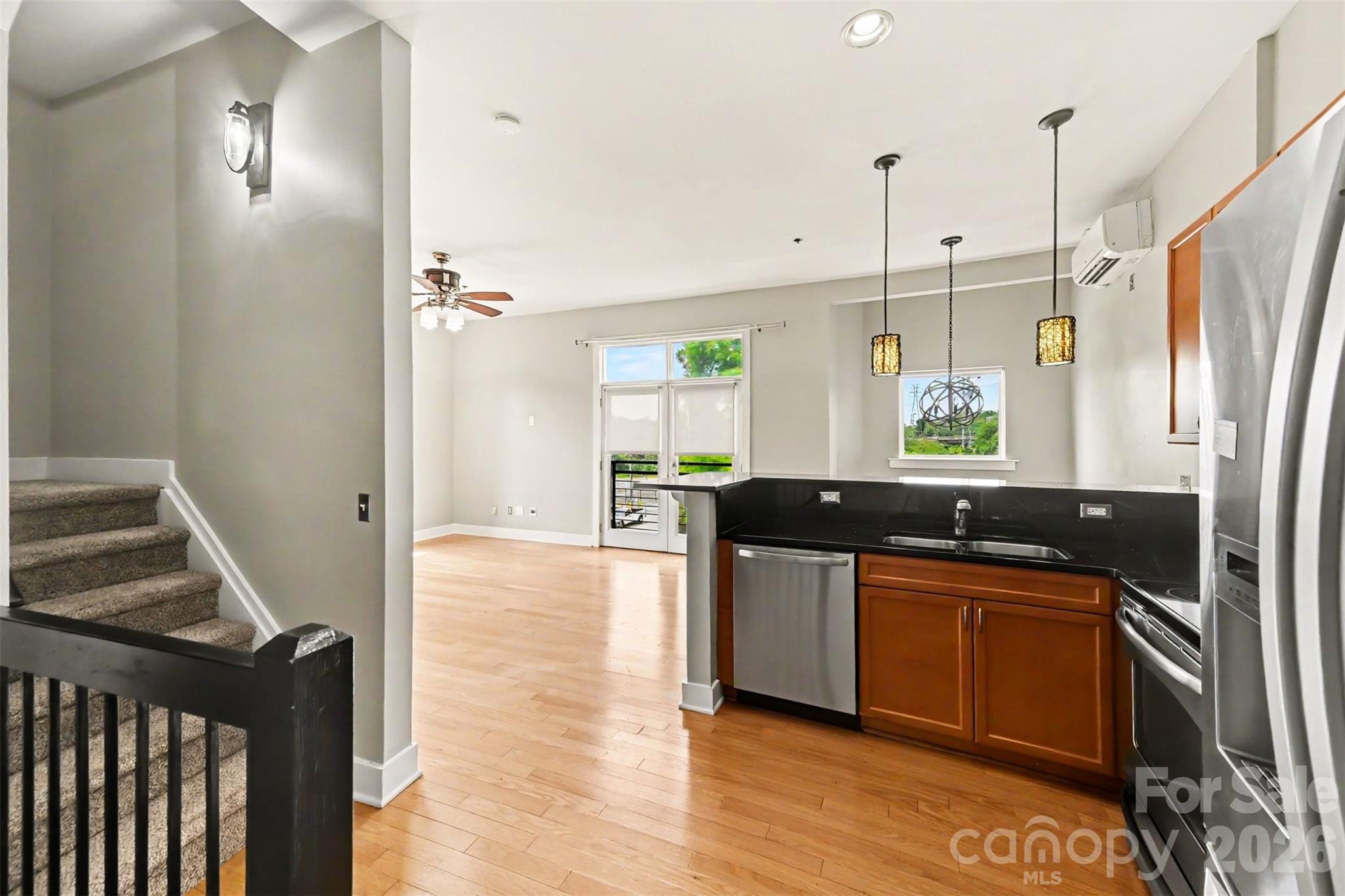 633 Mcninch Street Charlotte NC 28208