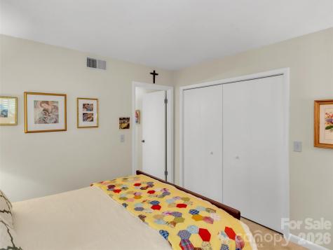 87 Willow Road Waynesville NC 28786