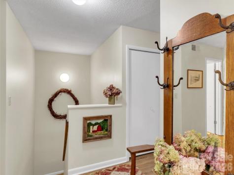 87 Willow Road Waynesville NC 28786