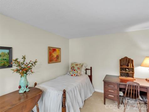 87 Willow Road Waynesville NC 28786
