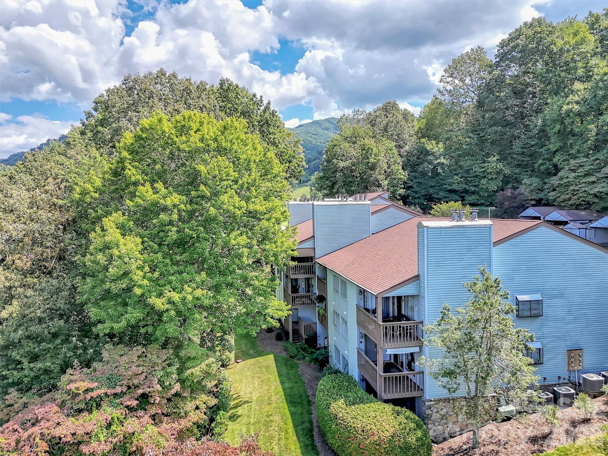 87 Willow Road Waynesville NC 28786