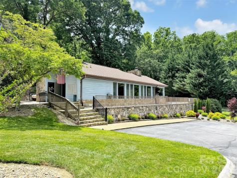 87 Willow Road Waynesville NC 28786