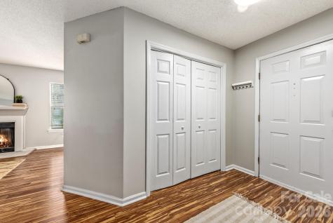 6039 Gray Gate Lane Charlotte NC 28210