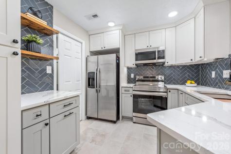 6039 Gray Gate Lane Charlotte NC 28210
