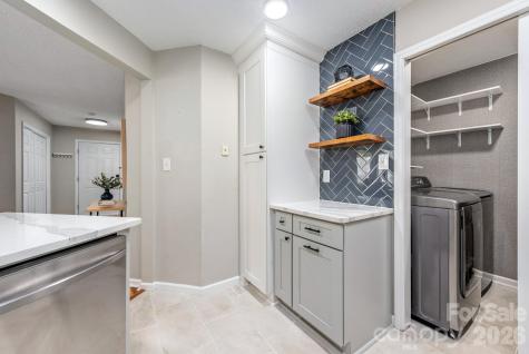 6039 Gray Gate Lane Charlotte NC 28210