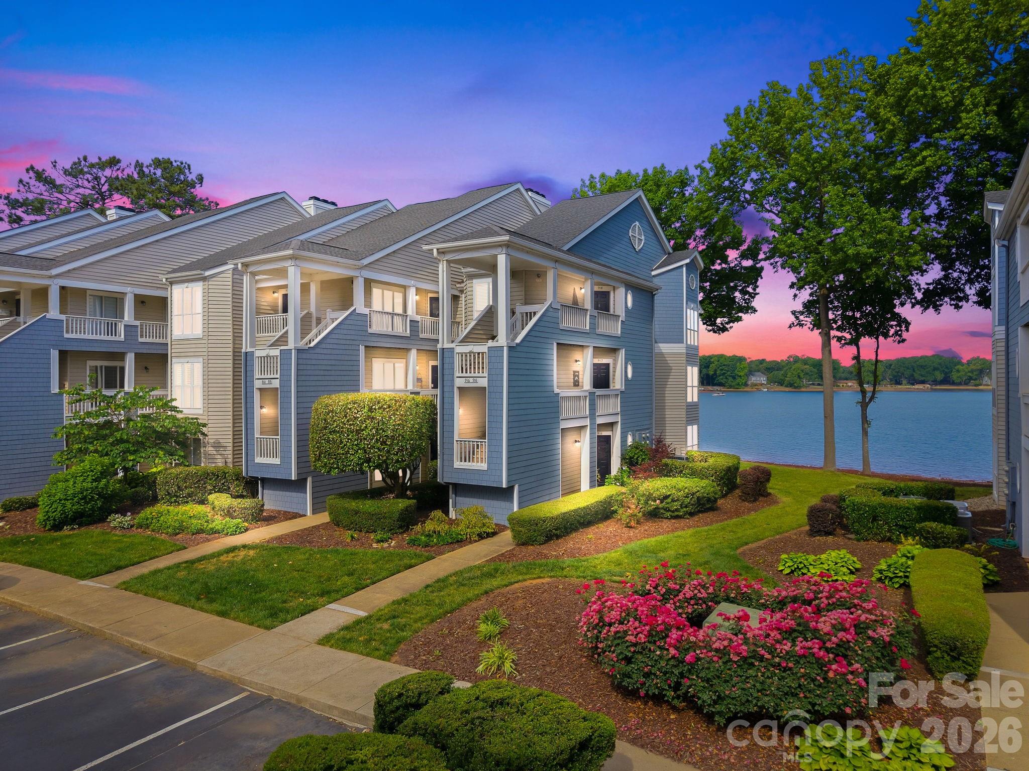 913 Southwest Drive Davidson NC 28036