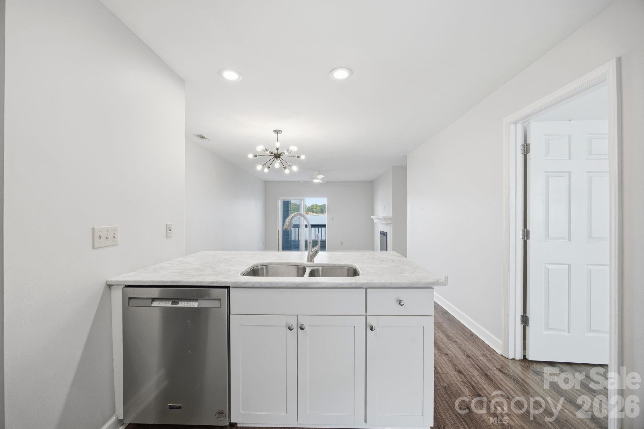 913 Southwest Drive Davidson NC 28036