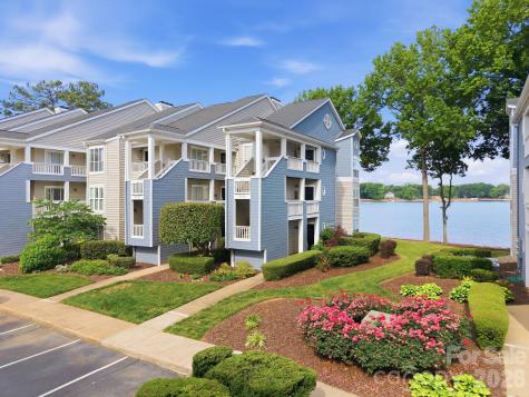 913 Southwest Drive Davidson NC 28036