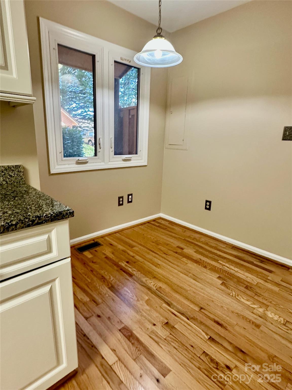 25 Village Drive Asheville NC 28803